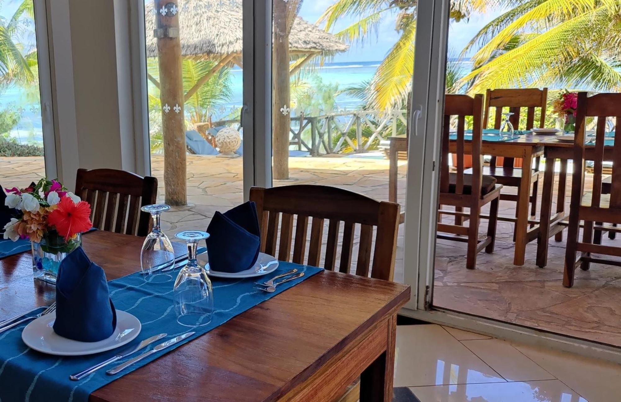 Villa Fleur De Lys Makunduchi Bagian luar foto