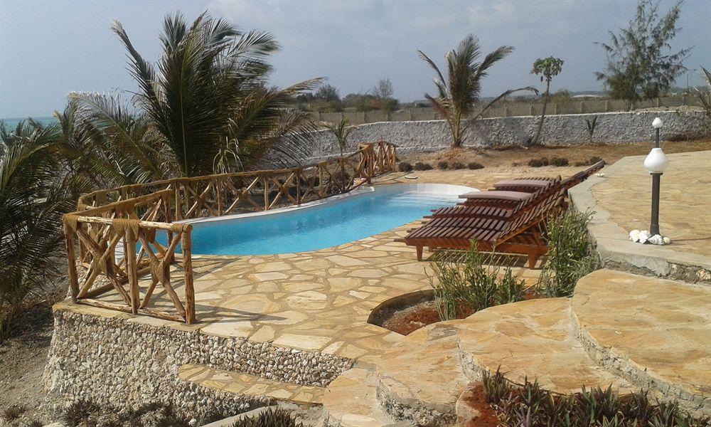 Villa Fleur De Lys Makunduchi Bagian luar foto