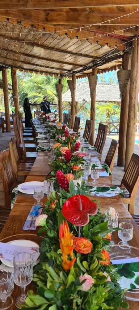 Villa Fleur De Lys Makunduchi Bagian luar foto