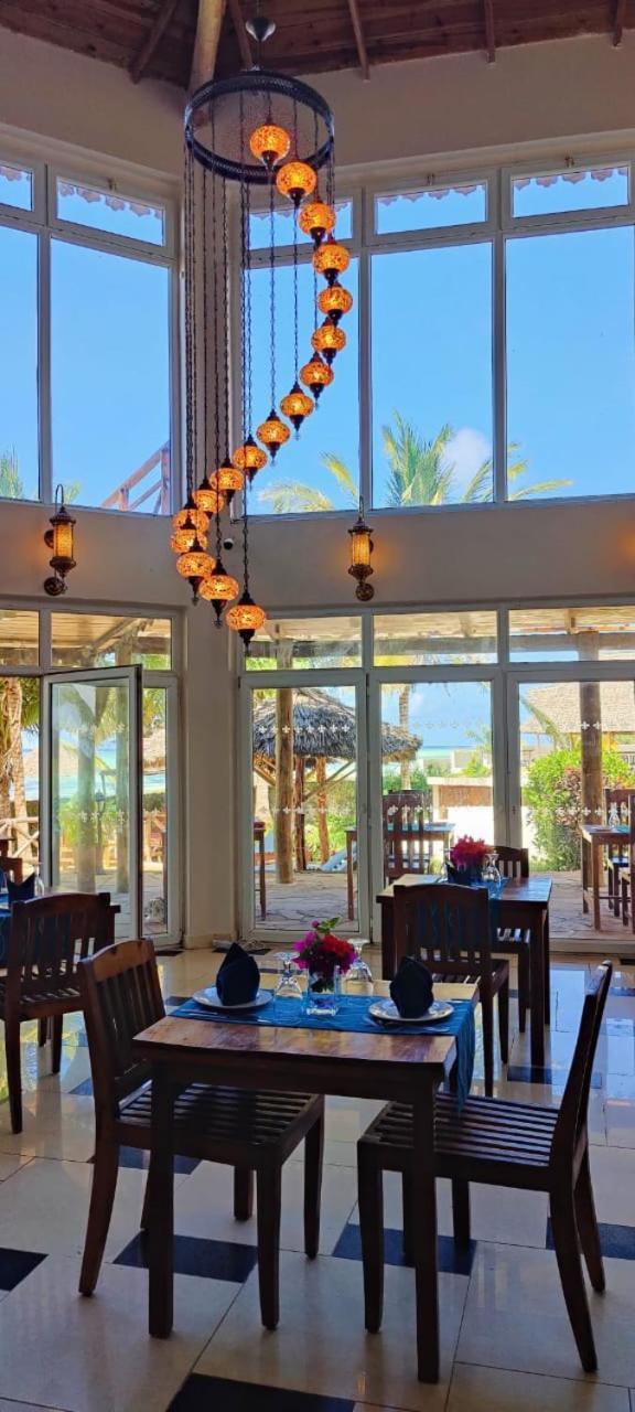 Villa Fleur De Lys Makunduchi Bagian luar foto