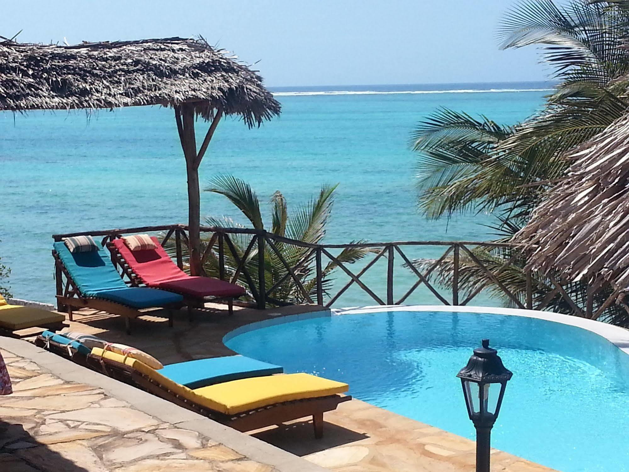 Villa Fleur De Lys Makunduchi Bagian luar foto