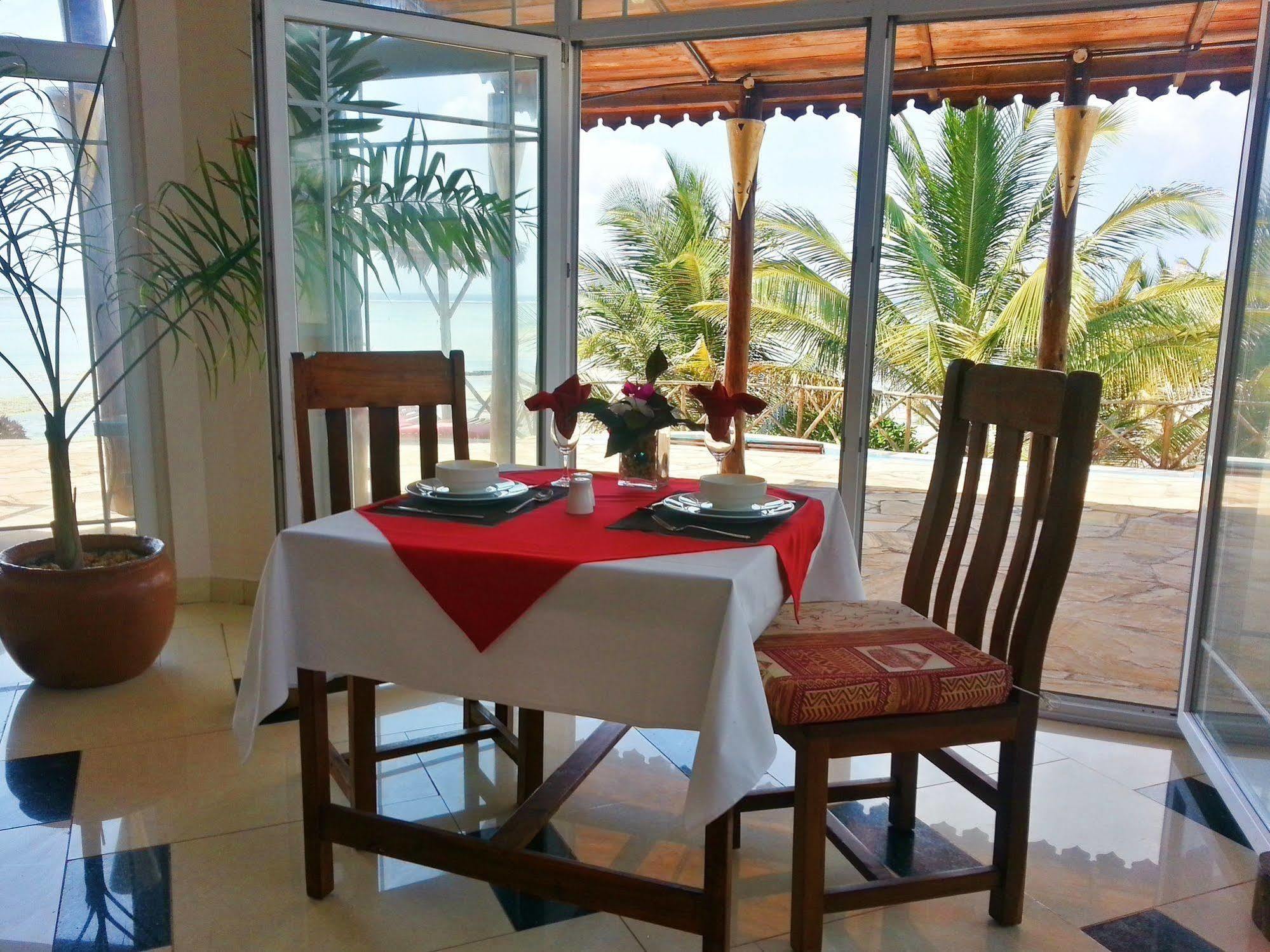 Villa Fleur De Lys Makunduchi Bagian luar foto