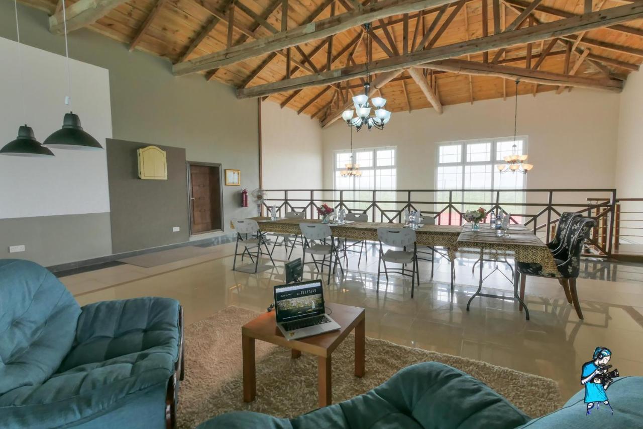 Villa Fleur De Lys Makunduchi Bagian luar foto
