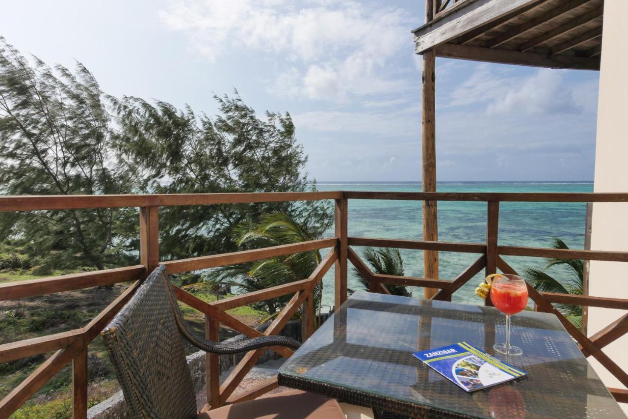 Villa Fleur De Lys Makunduchi Bagian luar foto