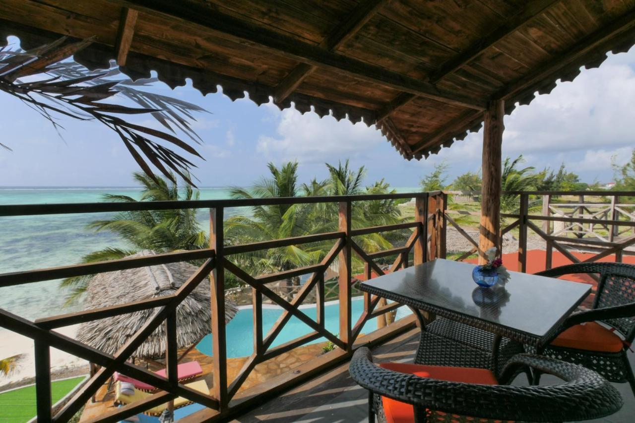 Villa Fleur De Lys Makunduchi Bagian luar foto