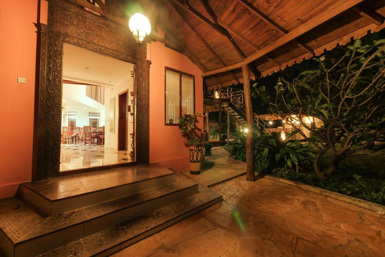 Villa Fleur De Lys Makunduchi Bagian luar foto